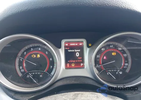 2016 Dodge Journey Crossroad z USA, uszkodzony, nr VIN 3C4PDDGG3GT217312